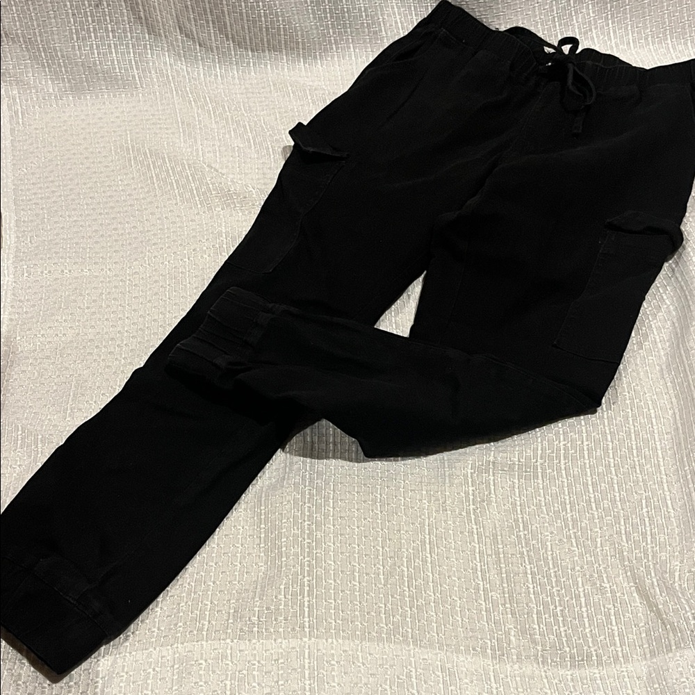 Almost Famous Black Cargo Pants